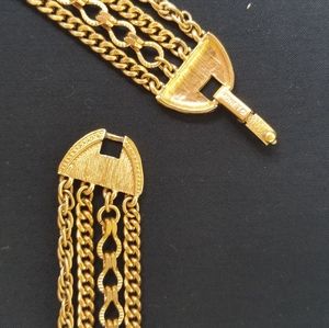 Vintage Monet necklace